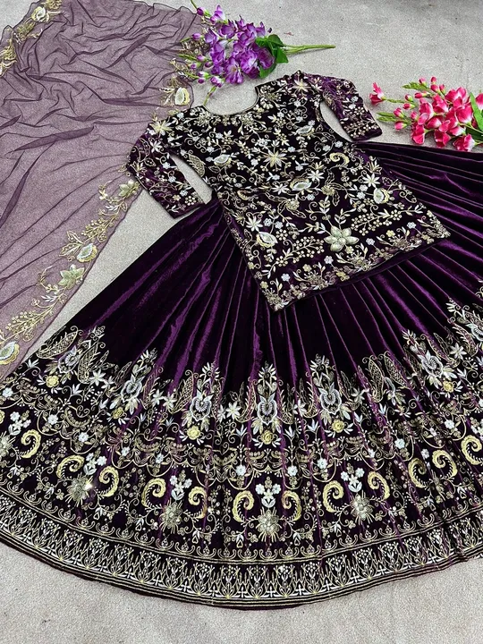 Gown collection uploaded by VINAYAK desinger  on 12/1/2023