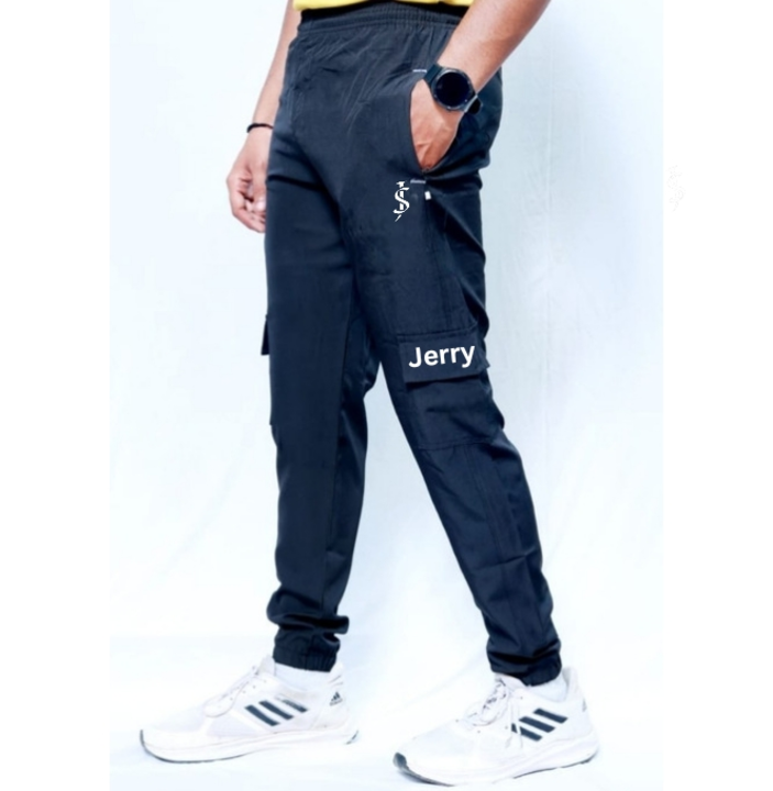 Flap pocket,ns cargo,jogger,trackpant,lower uploaded by business on 12/2/2023