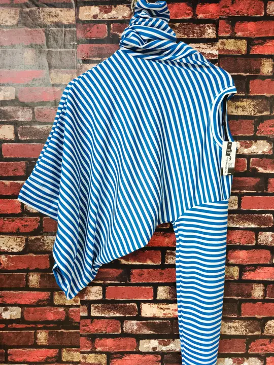 Stylish Full Sleeves Check Tshirt  uploaded by BRANDO FASHION on 12/3/2023