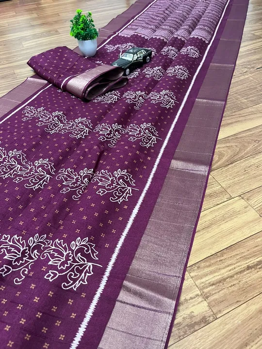 Iharav

📍 *SAREES DETAILS-* PURE HANDLOOM SILK WITH FOIL PRINT , WITH FULL JECQUARD BILT FULL SAREE uploaded by business on 12/4/2023