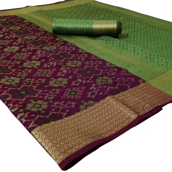 🔅 *NEW LAUNCHING* 🔅

*Catalogue - *Patola*

*Fabric*- *Soft Handloom patolasilk weaving with fully uploaded by Divya Fashion on 12/7/2023