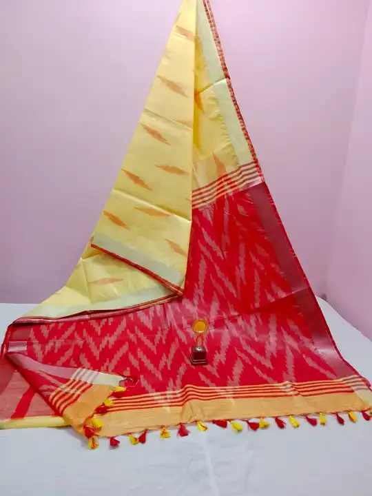 Linen ikkat saree uploaded by Peehu handloom  on 12/7/2023