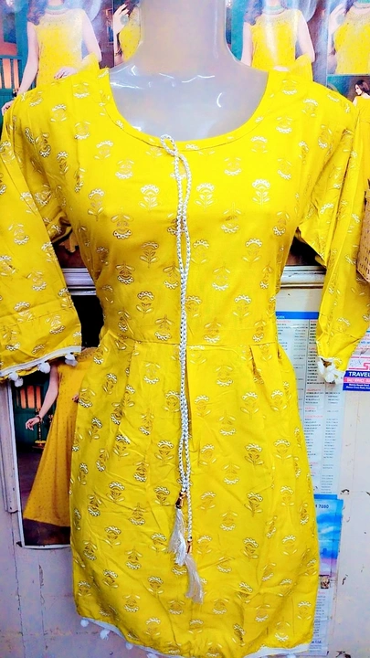 👆🏻👆🏻👆🏻

Style : Tunik Printed Kurti with designer print 

Fabric: Rayon Print 

Size: L or XL
 uploaded by Ridhi Sidhi Creation 9512733183 on 12/7/2023