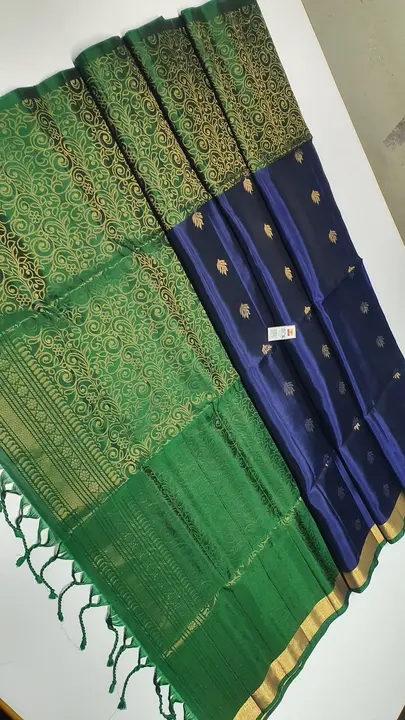Product uploaded by Pure handloom saree weaving on 12/9/2023
