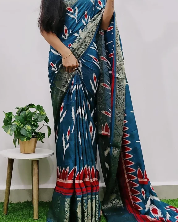 Post image *💫 Super Dolla Silks Digital Prints 💫*

👌 _*Superb Quality*_ 

Super Dolla cotton silk sarees with Unique design Digital printed beautiful vickosh Jaccard Border and contrast printed blouse at *RASHMI SAREES.* 

👉Sarees are digital prints with beautiful flowers and peacock designs.

*🤔Price Just Only 500/-*

GST Invoice available 

👉 weight :- 470 g
*🤏We assure best Quality and best price.*
Book Fast!💃💃💃💃💃