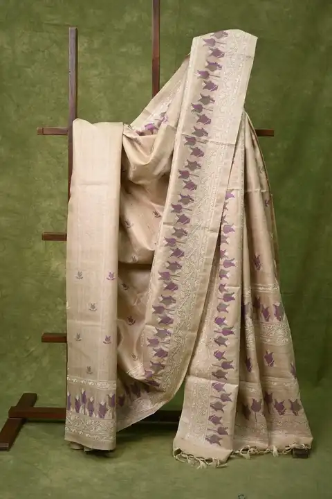 Product uploaded by RI Handloom Textile on 12/10/2023