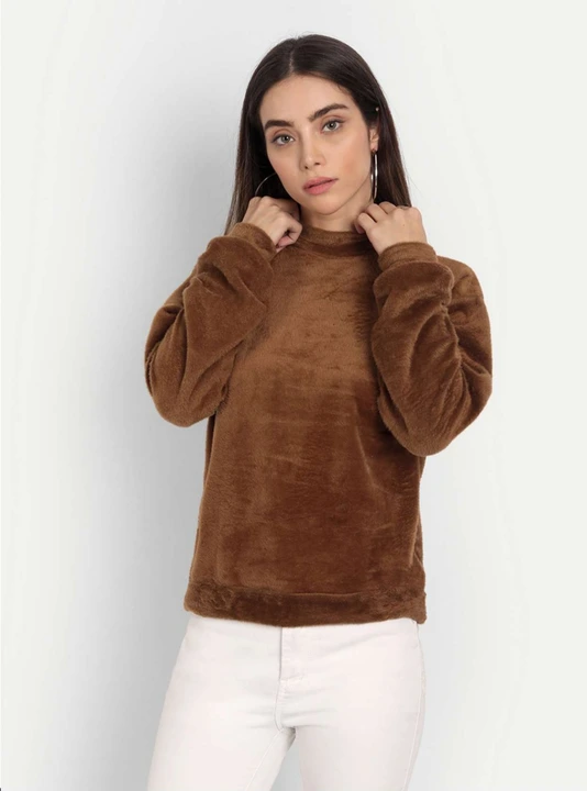 Women fur sweatshirt uploaded by The classico official on 12/11/2023
