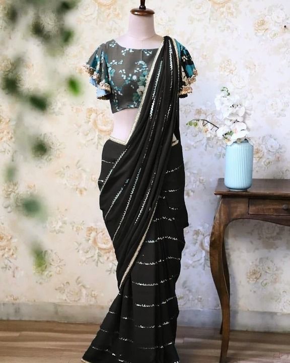 😍Fancy saree😍 uploaded by Fashion factory  on 3/24/2021