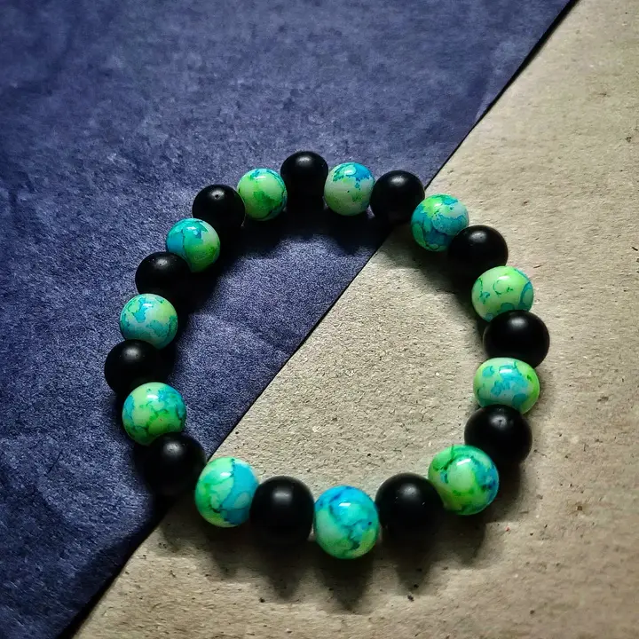 Sea Green & matt black bracelet  uploaded by Garibo on 12/11/2023