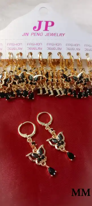 Earing uploaded by Alif collection on 12/11/2023