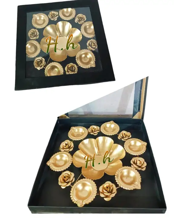 Decorative Beautiful Urli Collection In Display Gift Box  Available  in Very Reasonable Prices 
Kind uploaded by business on 12/12/2023