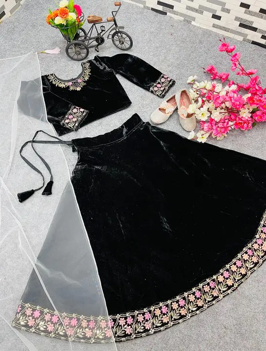 Girls velvet dress  uploaded by MAHADEV FASHION on 12/13/2023