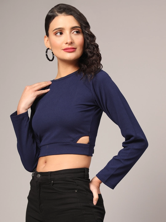 Blue Boat-Neck Crop Top with Cutout uploaded by VAIDEHI SUPER STORE VAIDEHI SUPER STORE on 12/13/2023