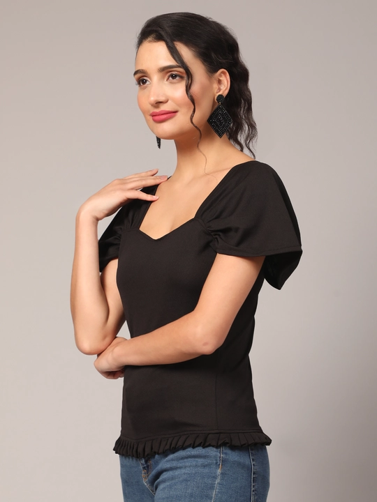 Black Sweetheart-Neck Top with Drop-Shoulder Sleeves uploaded by VAIDEHI SUPER STORE VAIDEHI SUPER STORE on 12/13/2023
