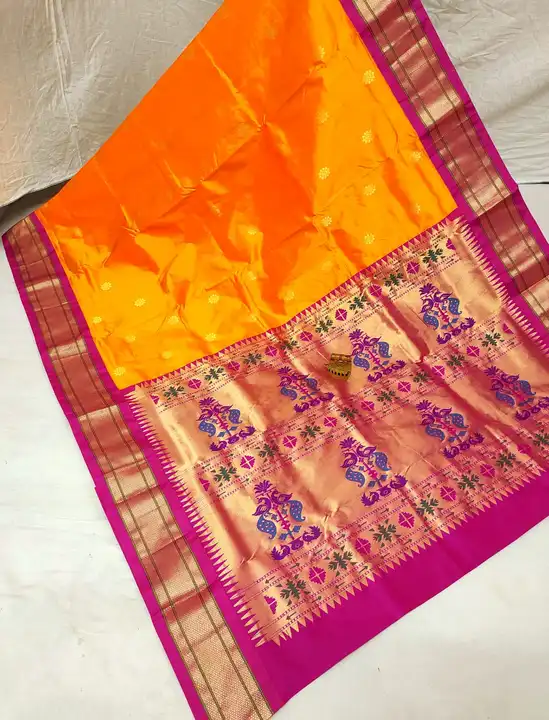 Pure silk handloom paithani  uploaded by SAMARTH PAITHANI WHAT'S UP 8087211077 on 12/14/2023