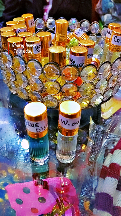 Attar roll-on perfume fragrances uploaded by business on 12/14/2023