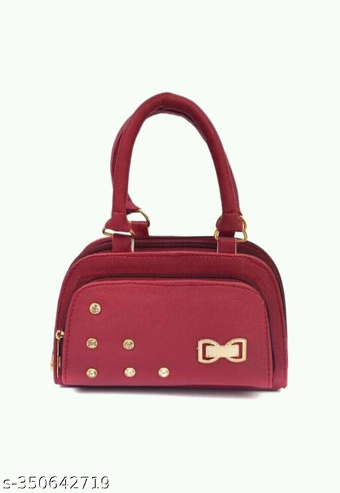 Women bag uploaded by Growing Collection Online Shopping on 12/15/2023