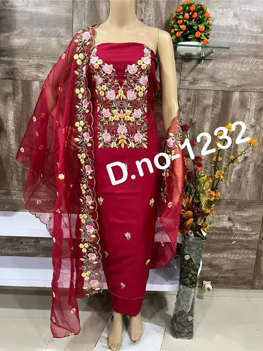 Muslin cotton heavy suit  uploaded by Heena fashion house on 12/17/2023