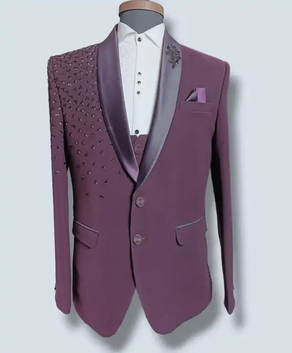 Post image I want 50+ pieces of Blazers  at a total order value of 100000. Please send me price if you have this available.