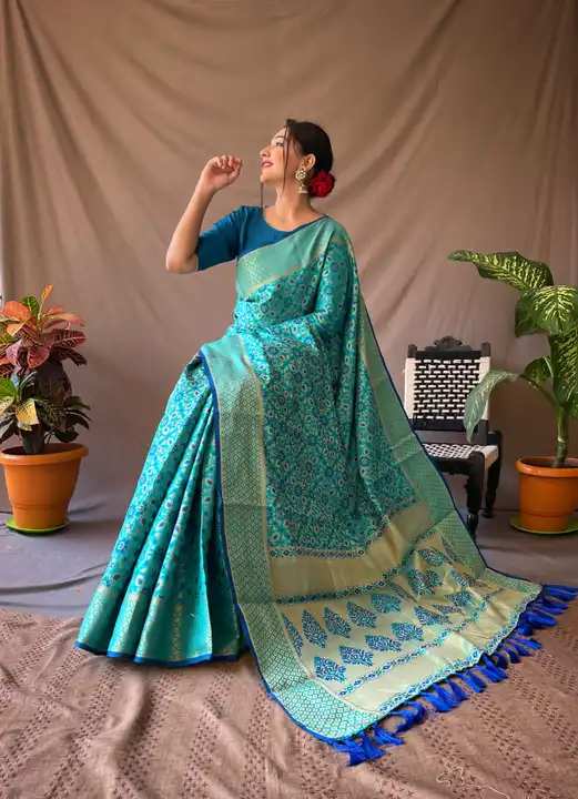 Blue Gold-Toned Zari Silk Blend Patola Saree with Unstitched Blouse uploaded by business on 12/18/2023
