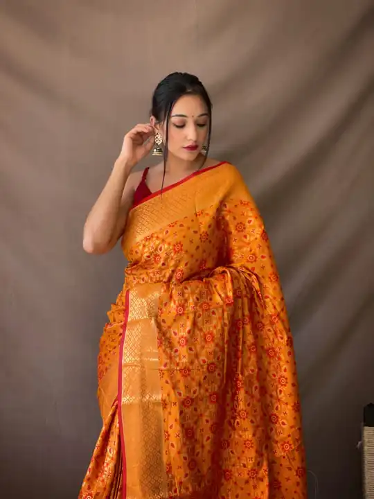 Yellow & Orange Gold-Toned Zari Silk Blend Patola Saree with Unstitched Blouse uploaded by VAIDEHI SUPER STORE VAIDEHI SUPER STORE on 12/18/2023