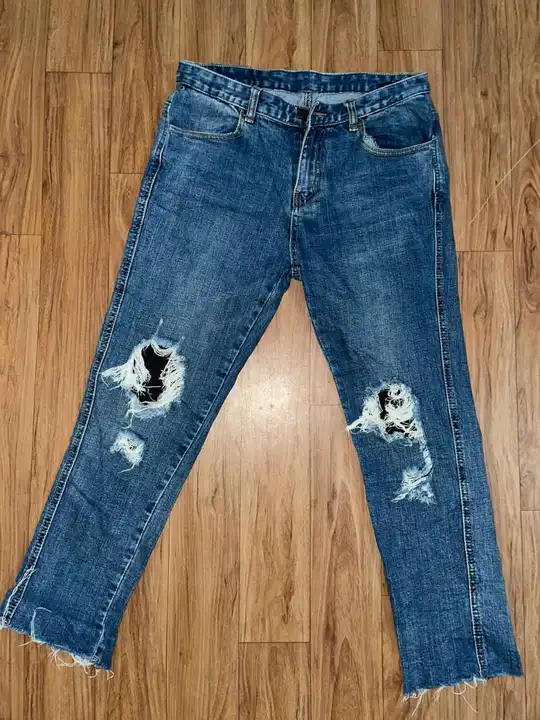 Men's jeans 28 to 36  uploaded by Giniee on 12/18/2023