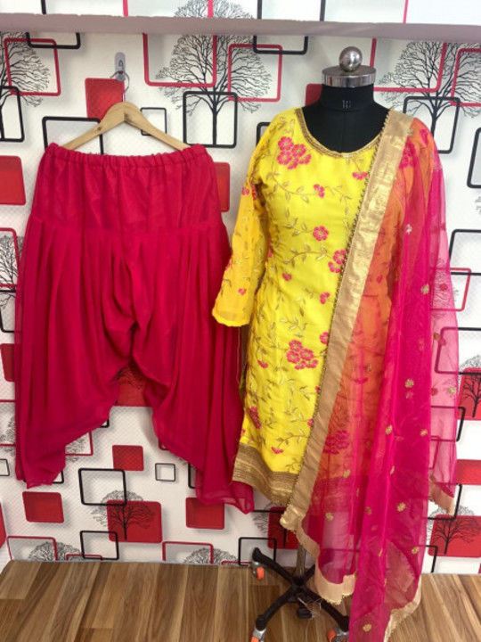 Post image Punjabi suit set