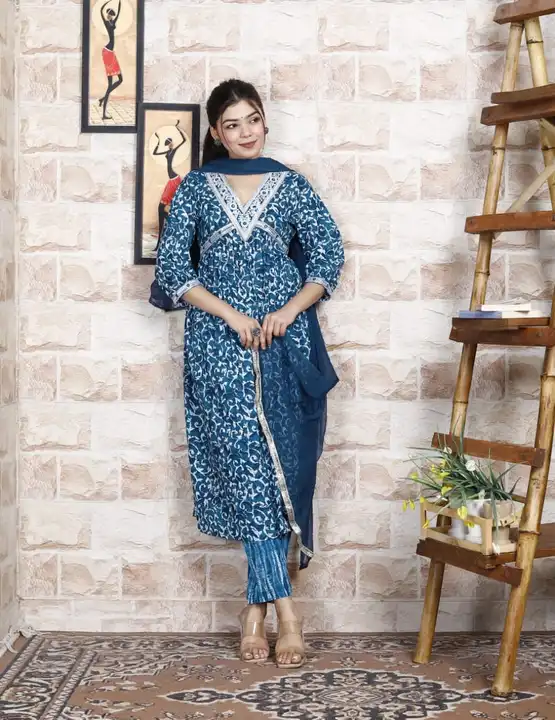 KURTI WITH PAINT AND DUPATTA ALIAA CUT uploaded by business on 12/19/2023