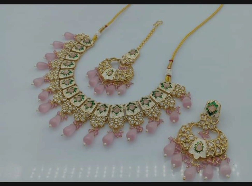 Jewellery sets  uploaded by business on 12/19/2023