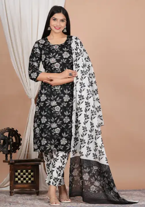 Hand Embroidery Cotton 3 piece with dupatta Set uploaded by Arsh Fashion Store on 12/19/2023