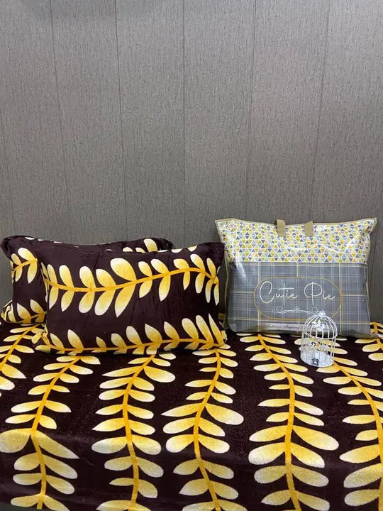 Woolen filano bedsheet for size 90x108 large size uploaded by Sonya enterprises on 12/22/2023