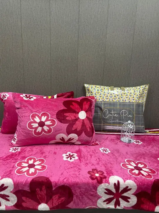 Woolen filano bedsheet for size 90x108 large size uploaded by Sonya enterprises on 12/22/2023