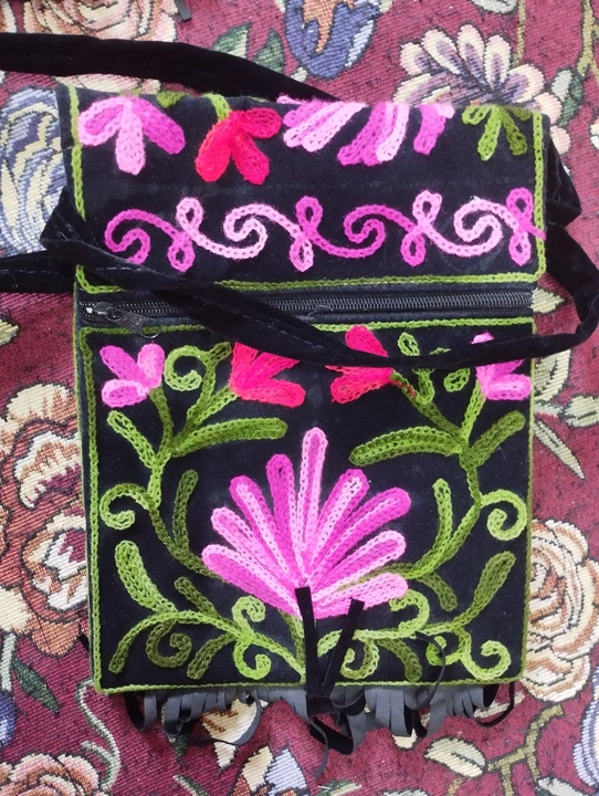 hand bags with kashmiri artwork  uploaded by Mumtaaz collection's  on 12/23/2023