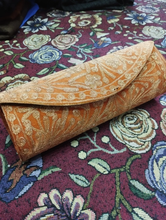 bridal kashmir artwork clutches uploaded by Mumtaaz collection's  on 12/23/2023