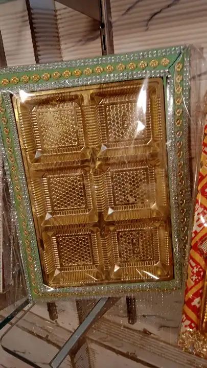 Post image New gift hamper tray design available any order so msg me minimum quantity order 50 to 100 pieces