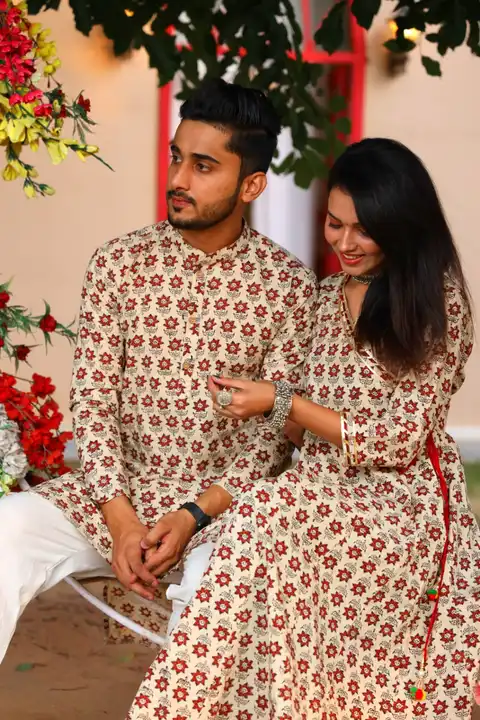 Couple mega combo uploaded by Yash handicrafts on 12/23/2023