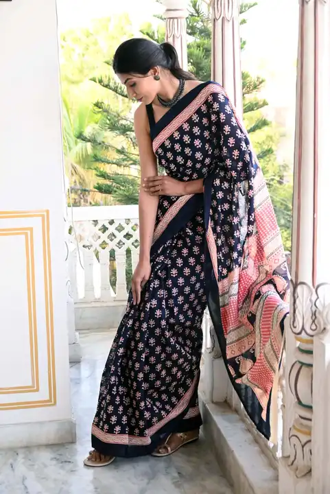 Cotton printed saree uploaded by business on 12/23/2023