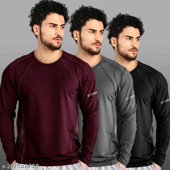 Pack of 3 t-shirts 
Quantity:- 3 t-shirts
 uploaded by Socollections on 12/24/2023