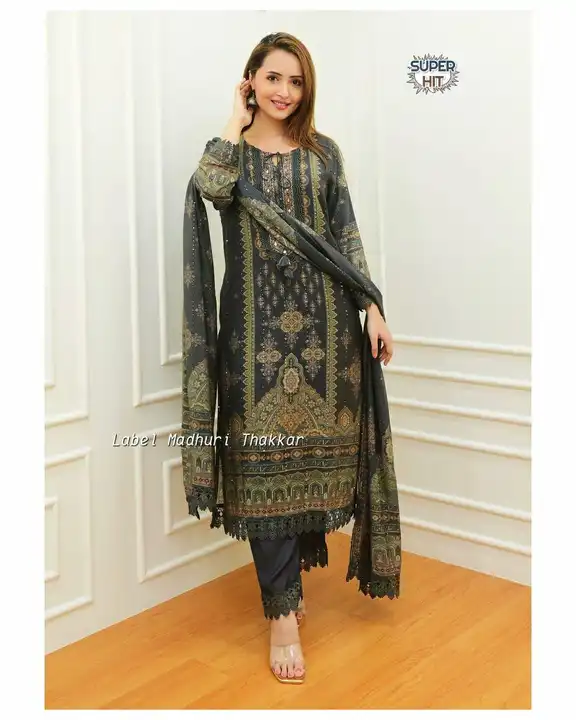 Pakistani suit  uploaded by business on 12/25/2023