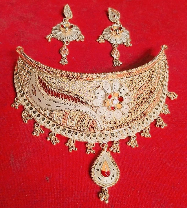 Post image Kusum artificial jewellery has updated their profile picture.