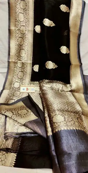 Banarsi saree uploaded by A/N Collection  on 12/25/2023