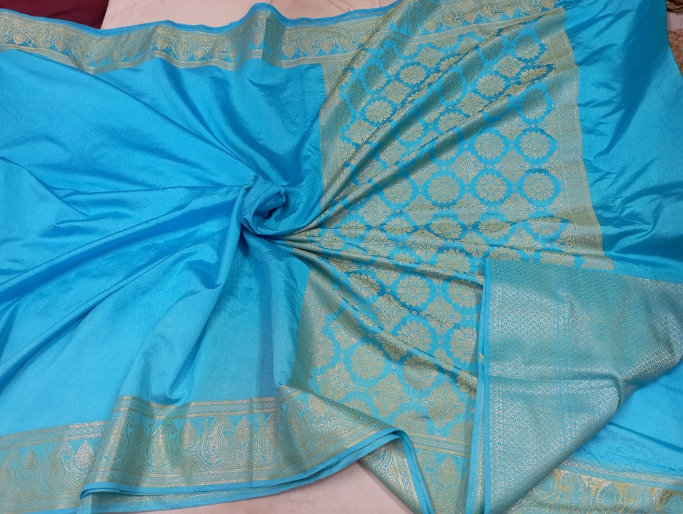 Semi dupion saree

Nimzari meena work

With brocade blouse

Shoft fabric. @ @845 

Runing Advance bo uploaded by business on 12/25/2023