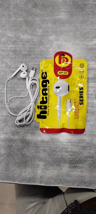 HITAGE type c earphones uploaded by business on 12/26/2023