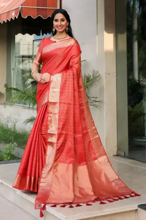 Basuri 

*🔥Specially Launch For this Wedding Season....💃*

🔥Fabric : 
*Soft banarasi silk Tanchoi uploaded by business on 12/28/2023