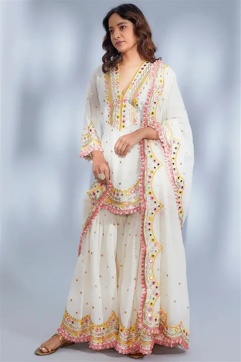 Product uploaded by Taha fashion from surat on 12/30/2023