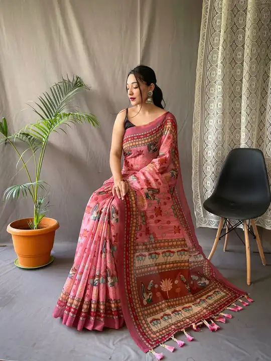 Post image 750 free ship 
PURE MALAI COTTON SAREE WITH BIG BORDER DIGITAL PRINT CONCEPT WITH ELEGANT KALAMKARI PATTERNS WITH CONTRAST  BIG PALLU WITH TASSELS ATTACHED

*PRICE :- 750 free ship*