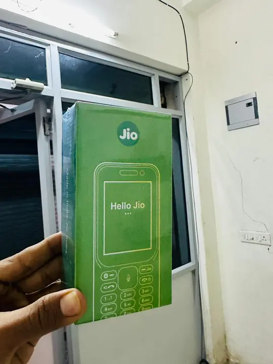 Jio mobile 6 month warranty  uploaded by Life track on 1/2/2024
