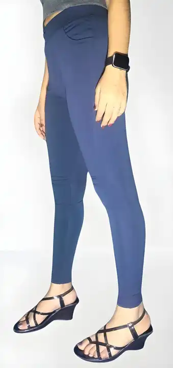 Navy blue jegging uploaded by F.gallary on 1/2/2024