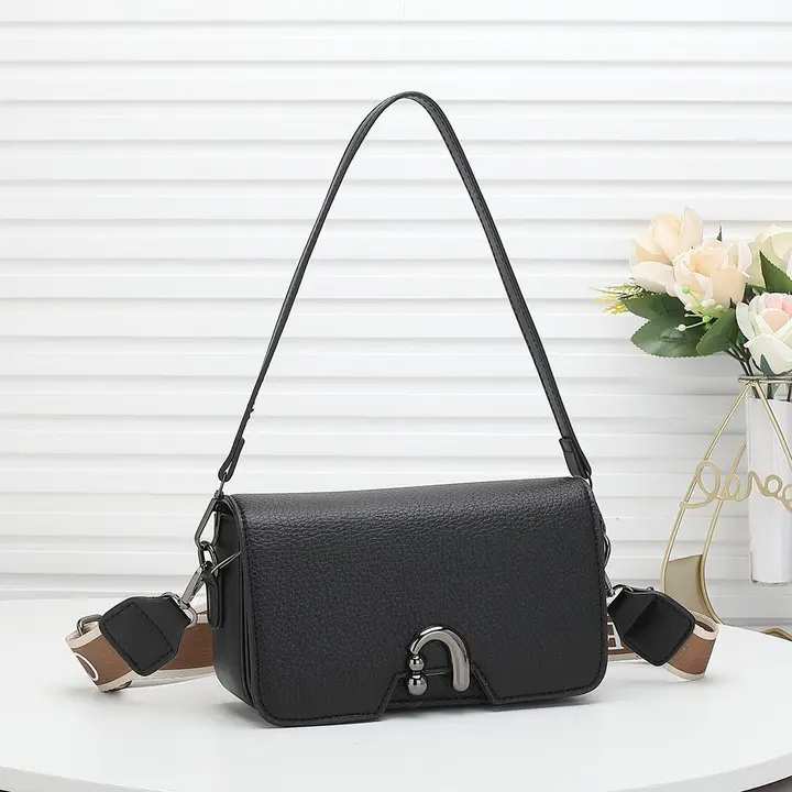 Post image Best quality for this bag imported high quality.