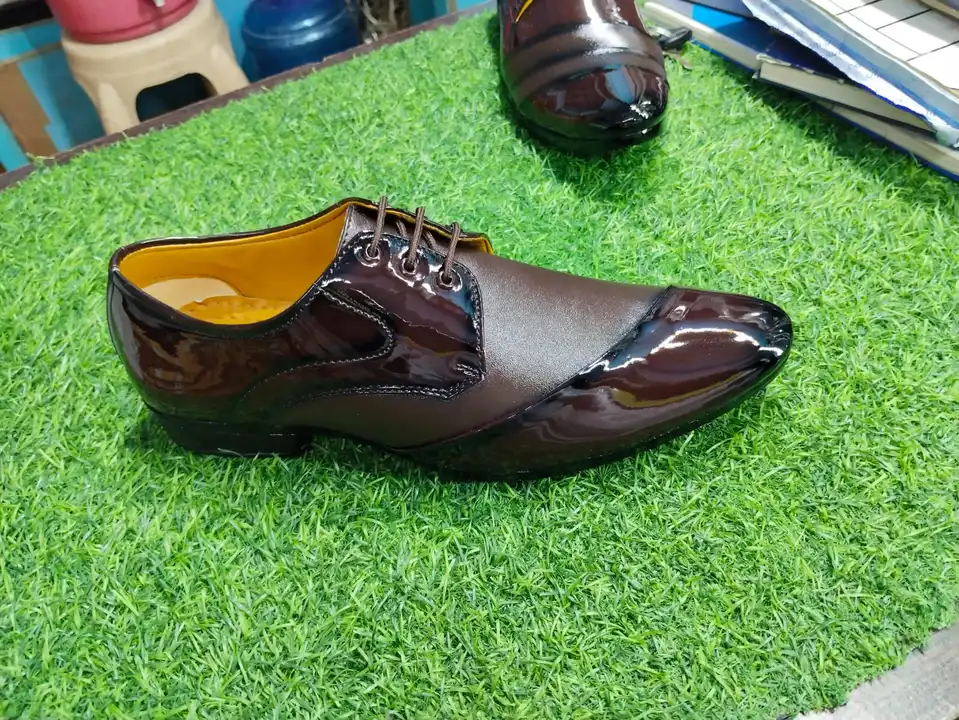 Men's Pattent Shoes uploaded by Pragya Footwears on 1/4/2024